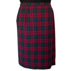 Vintage Pendleton Lindsay Tartan Plaid 100% Wool Skirt Red & Green USA Size 18